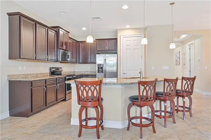 3865  King Williams  ST, Fort Myers, FL 33916