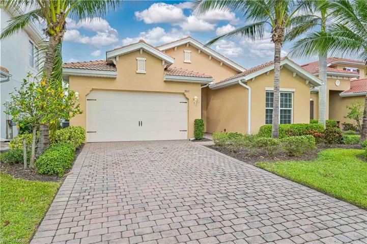 3865  King Williams  ST, Fort Myers, FL 33916