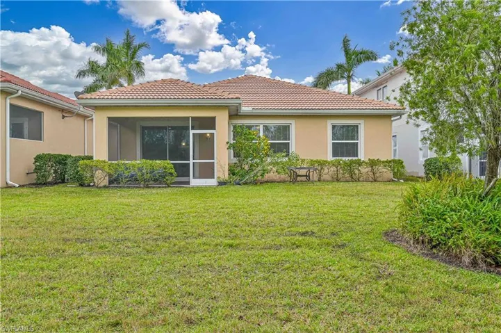 3865  King Williams  ST, Fort Myers, FL 33916