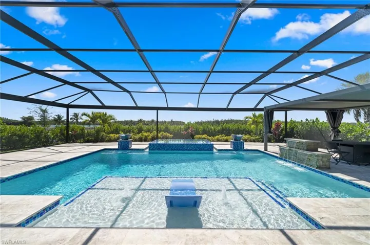Gas heated saltwater pool/spa