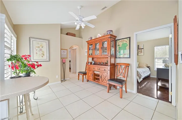 1281  9th SW ST, Naples, FL 34117