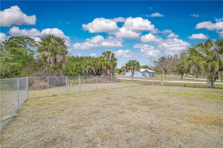 1281  9th SW ST, Naples, FL 34117