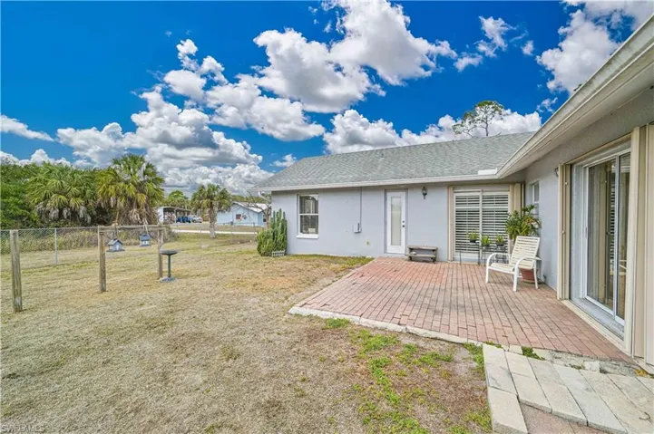 1281  9th SW ST, Naples, FL 34117