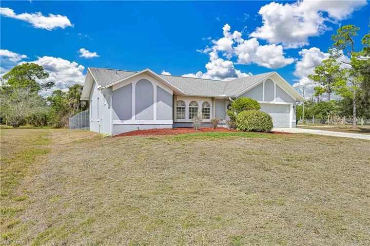 1281  9th SW ST, Naples, FL 34117