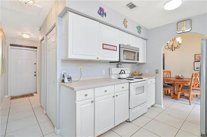 1281  9th SW ST, Naples, FL 34117