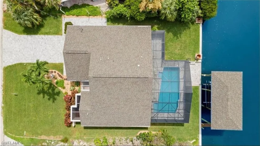 323 Washington Ct, Fort Myers Beach, Florida 33931