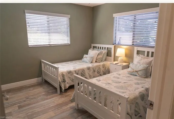 323 Washington Ct, Fort Myers Beach, Florida 33931
