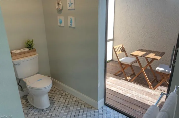 323 Washington Ct, Fort Myers Beach, Florida 33931