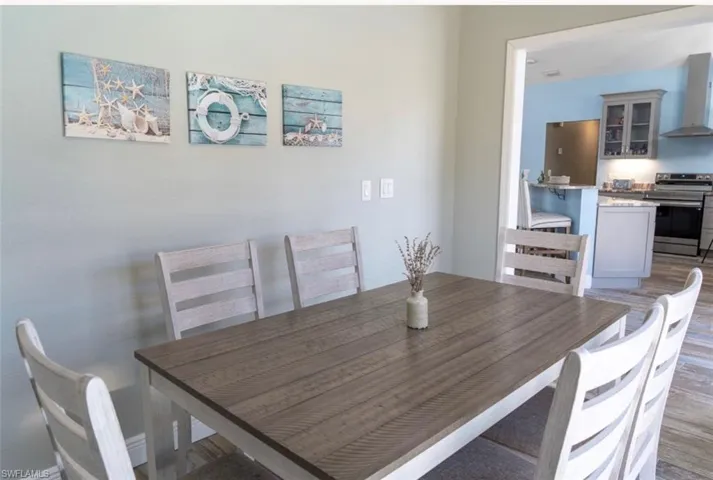 323 Washington Ct, Fort Myers Beach, Florida 33931