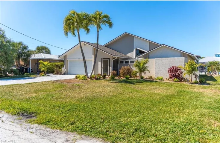 323 Washington Ct, Fort Myers Beach, Florida 33931