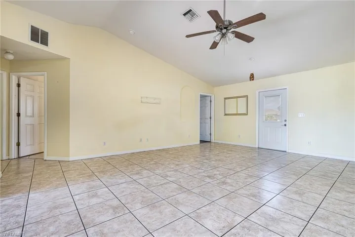 3825 SW 14th  PL, Cape Coral, FL 33914
