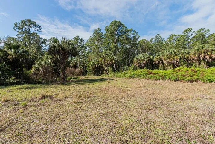 220  20th NW AVE, Naples, FL 34120