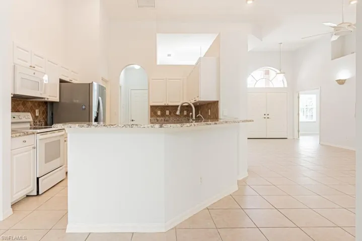 220  20th NW AVE, Naples, FL 34120