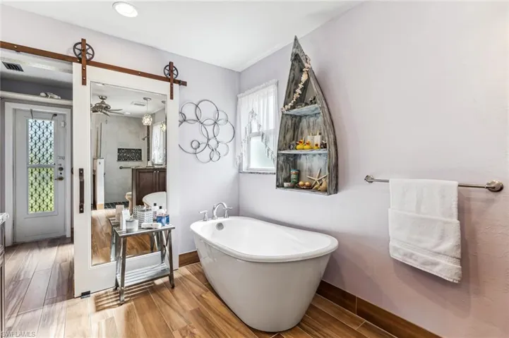 Free standing tub in the primary suite