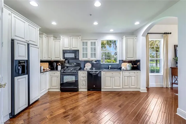 3164  Serena  LN, Naples, FL 34114