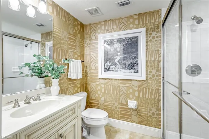 Whimsical Retro stye Guest Bath ensuite