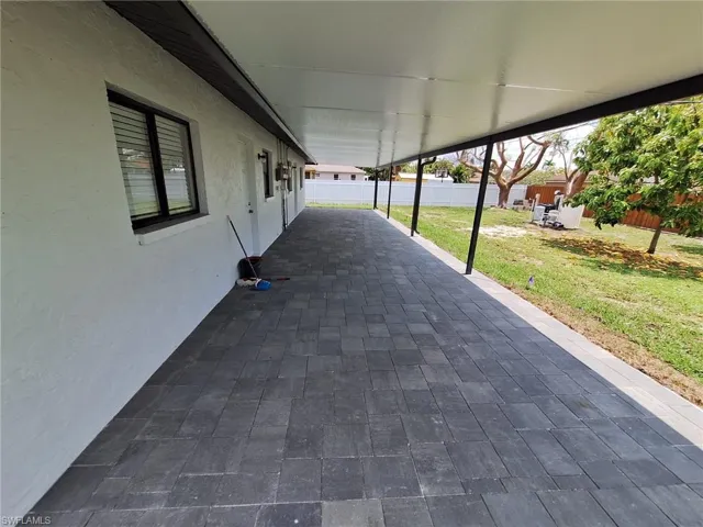 4618  24th SW PL, Naples, FL 34116