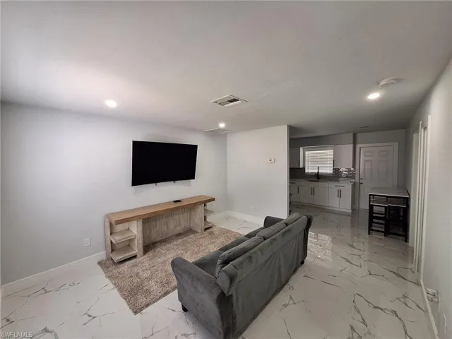 4618  24th SW PL, Naples, FL 34116