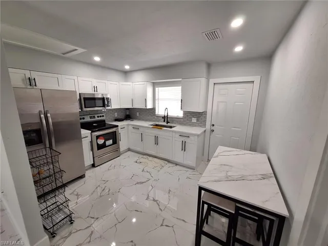 4618  24th SW PL, Naples, FL 34116