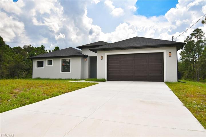2605 50th St W, LEHIGH ACRES FL 33971