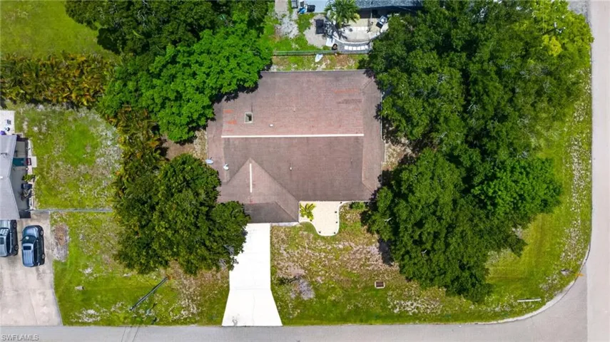 1398 Evalena Ln, North Fort Myers, Florida 33917
