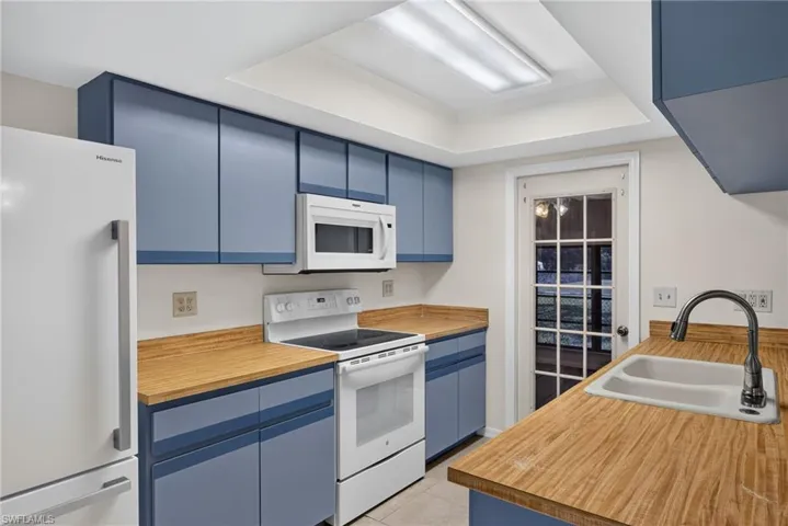 1398 Evalena Ln, North Fort Myers, Florida 33917