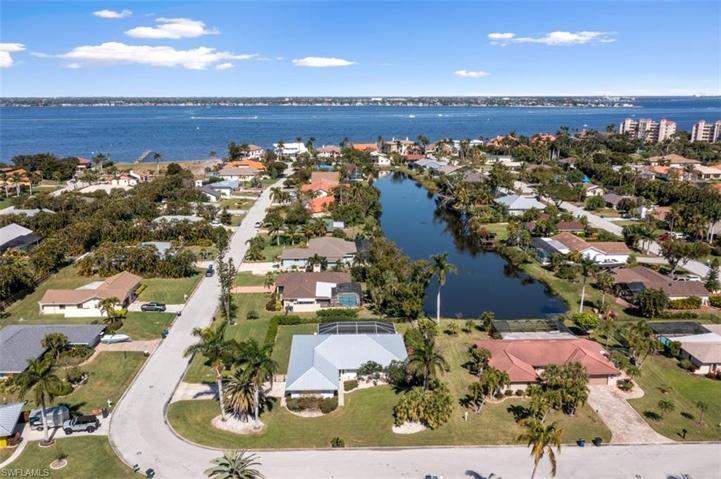 15061 Bonaire CIR, FORT MYERS FL 33908