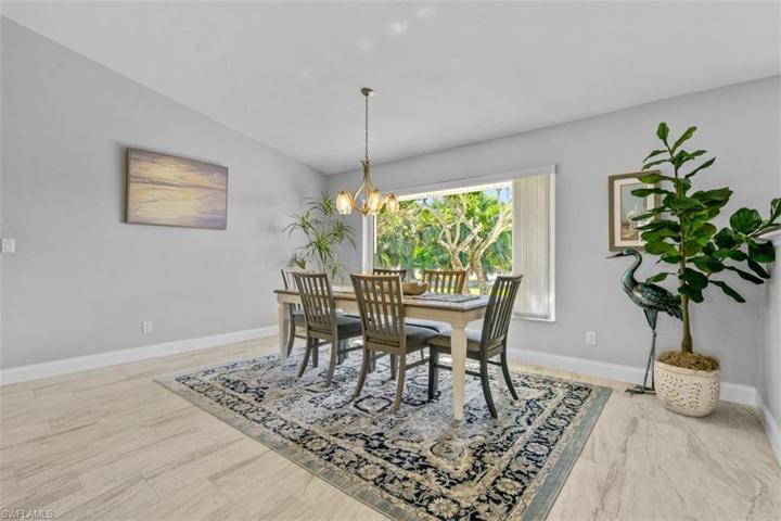 15061 Bonaire CIR, FORT MYERS FL 33908