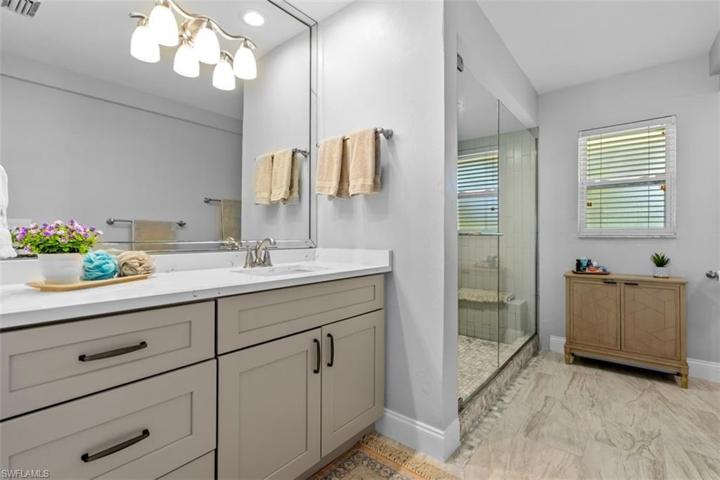 15061 Bonaire CIR, FORT MYERS FL 33908