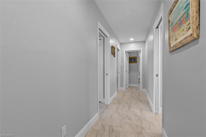 15061 Bonaire CIR, FORT MYERS FL 33908