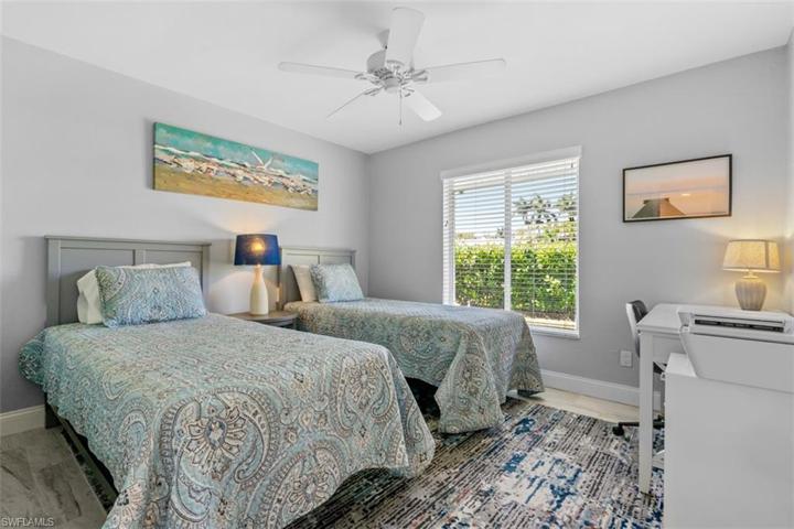 15061 Bonaire CIR, FORT MYERS FL 33908