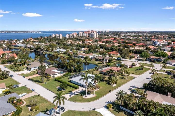 15061 Bonaire CIR, FORT MYERS FL 33908