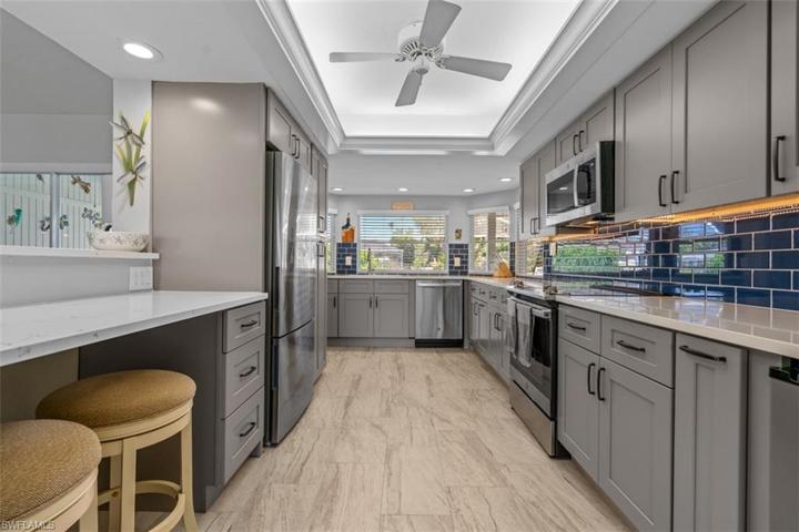15061 Bonaire CIR, FORT MYERS FL 33908