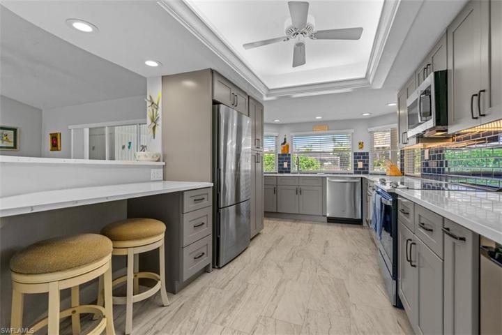15061 Bonaire CIR, FORT MYERS FL 33908