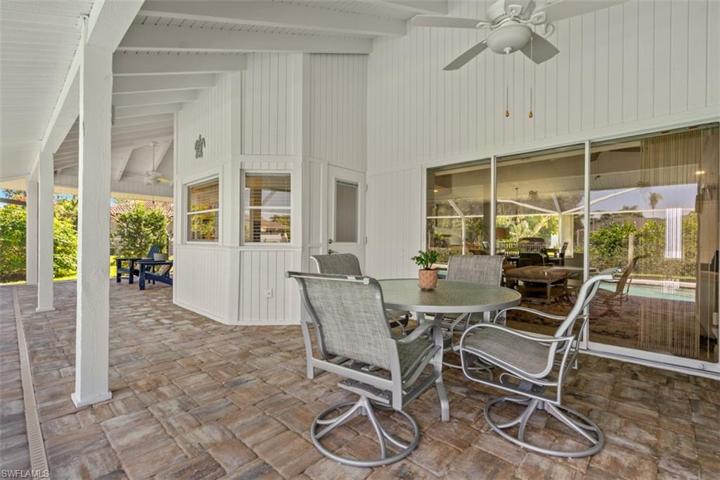 15061 Bonaire CIR, FORT MYERS FL 33908