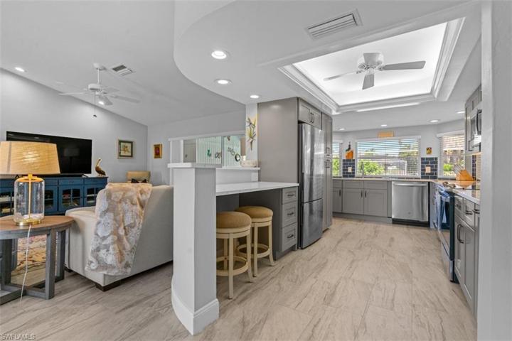 15061 Bonaire CIR, FORT MYERS FL 33908
