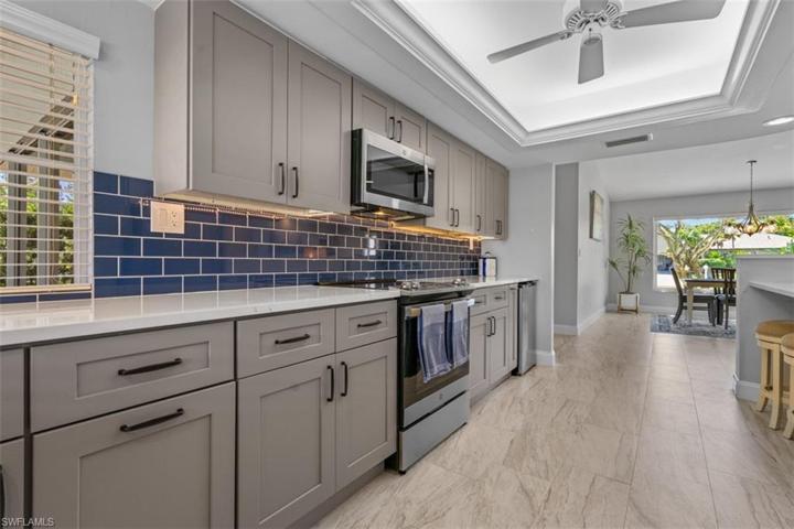 15061 Bonaire CIR, FORT MYERS FL 33908