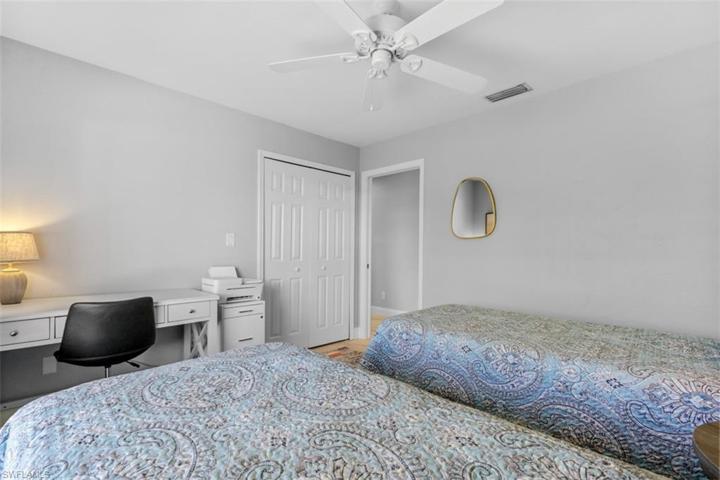 15061 Bonaire CIR, FORT MYERS FL 33908