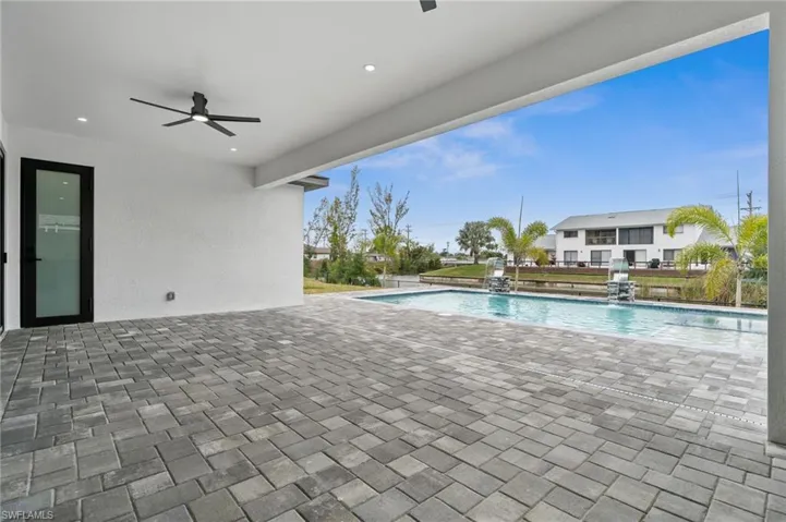 Covered Lanai with access to the pool bath