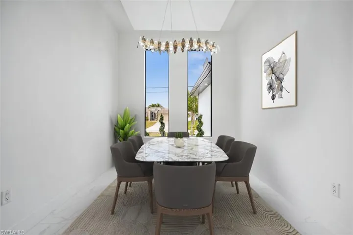 Dining Room *Virtually Staged*