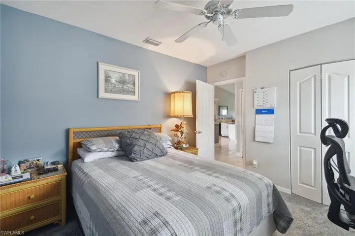 9165 Michael Cir 1002, Naples, Florida 34113