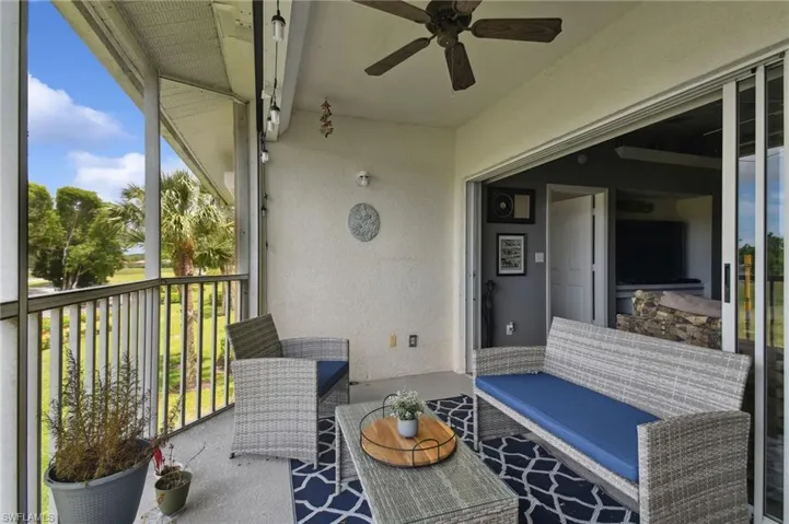9165 Michael Cir 1002, Naples, Florida 34113