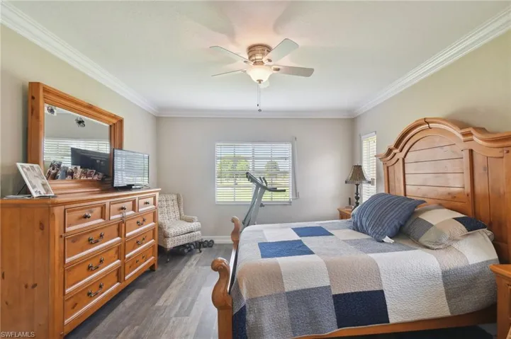 9165 Michael Cir 1002, Naples, Florida 34113