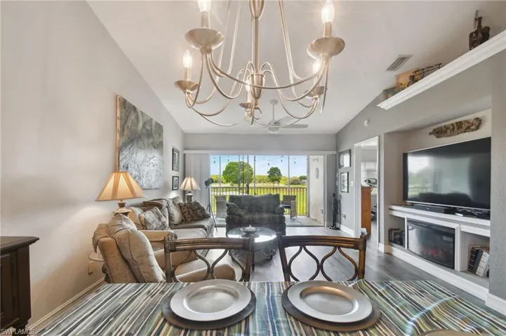 9165 Michael Cir 1002, Naples, Florida 34113