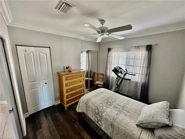 9165 Michael Cir 1002, Naples, Florida 34113