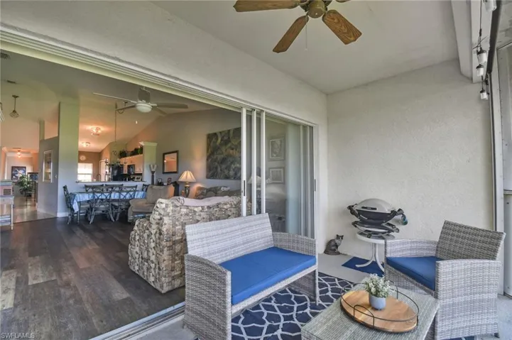 9165 Michael Cir 1002, Naples, Florida 34113