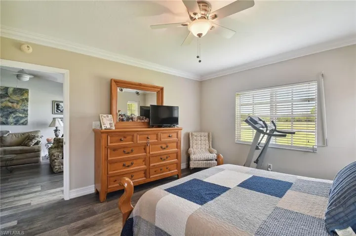 9165 Michael Cir 1002, Naples, Florida 34113