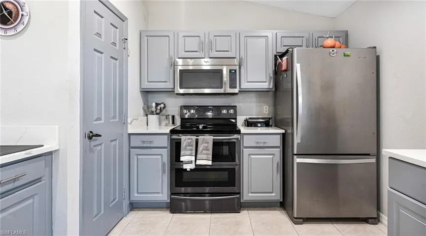 Stainless Appliances
