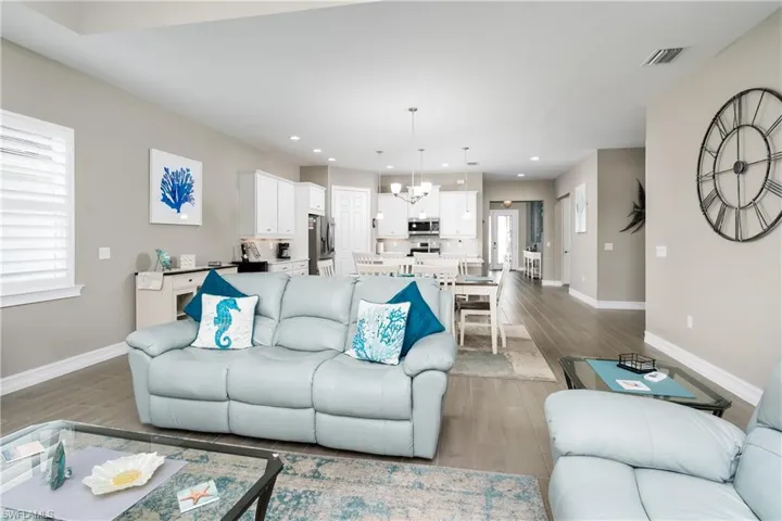 14849  Windward  LN, Naples, FL 34114