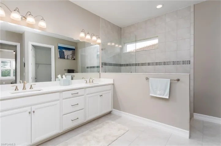 14849  Windward  LN, Naples, FL 34114